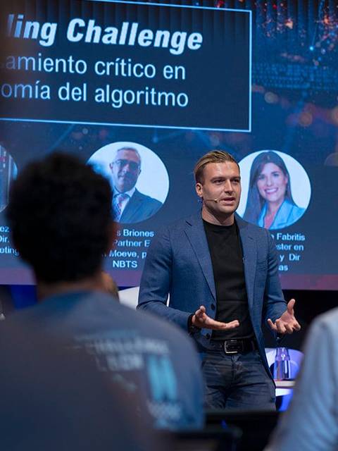 Máster Universitario en Dirección Comercial y Marketing Digital