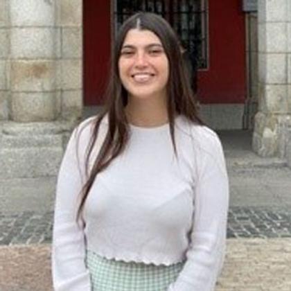 Elena Barber Guarido - Alumni Nebrija