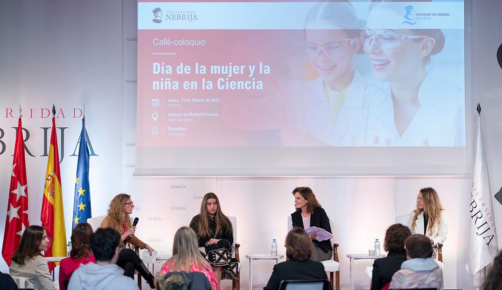 La familia y el colegio, pilares fundamentales para recortar la brecha femenina en las carreras STEM