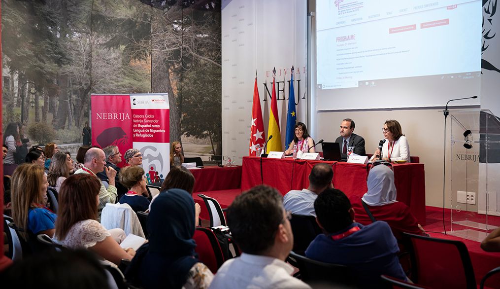 Investigación y experiencias en el IV Congreso de Lingüística Aplicada