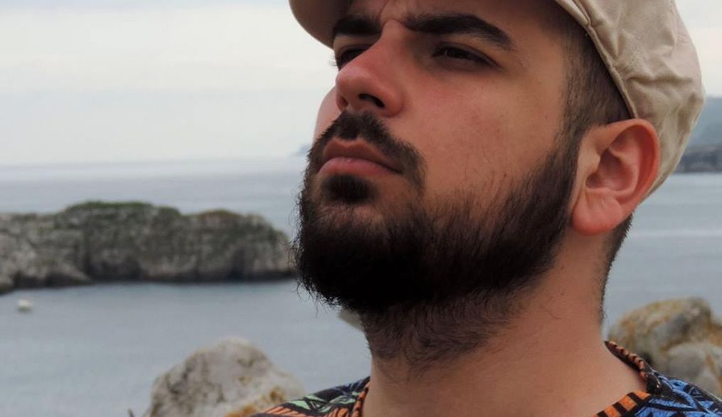 “Escribir un libro me ofrecía más libertad que la que me daba el mundo audiovisual”