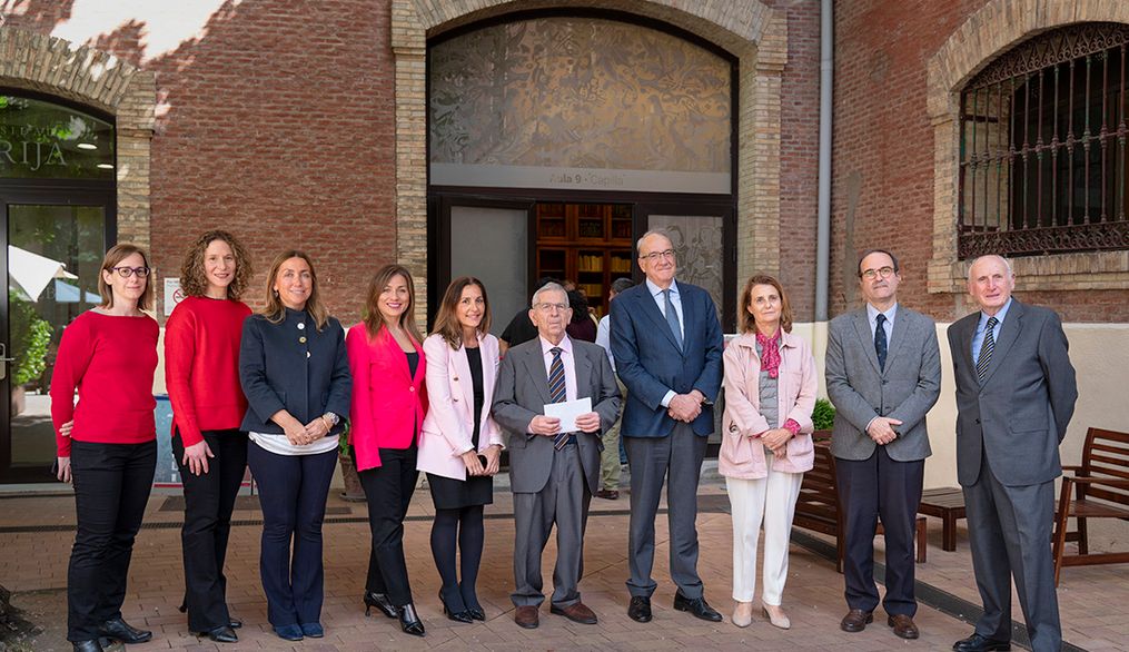 Homenaje a Manuel Figuerola por sus 50 años en el sector del turismo