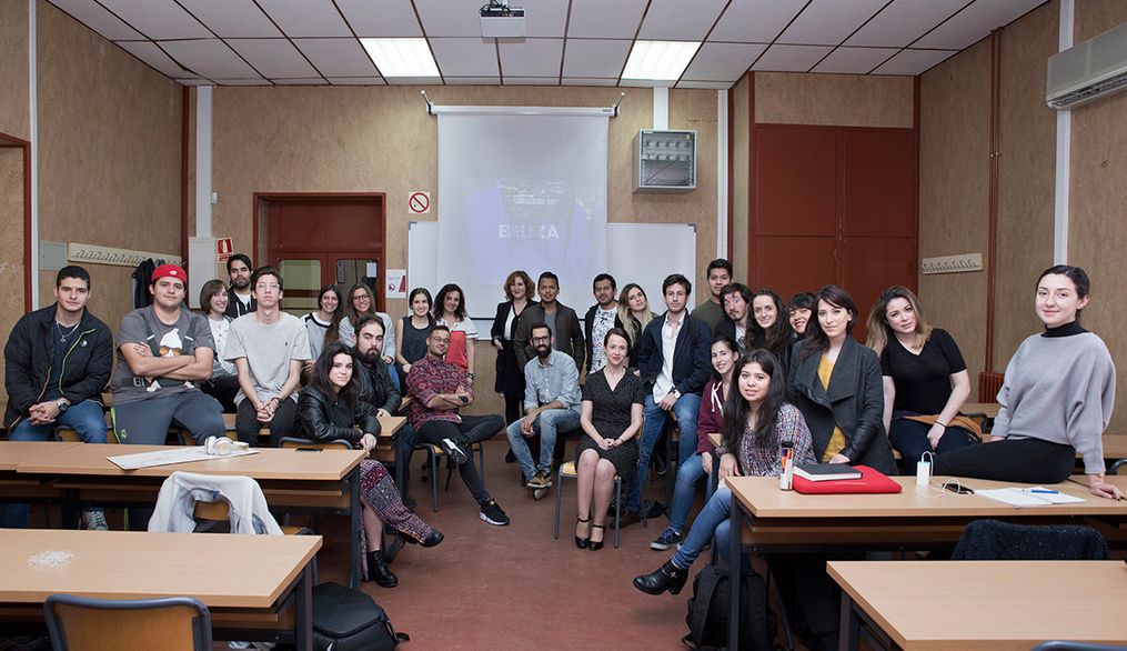 Encuentro con el colectivo Boa Mistura en la Universidad Nebrija