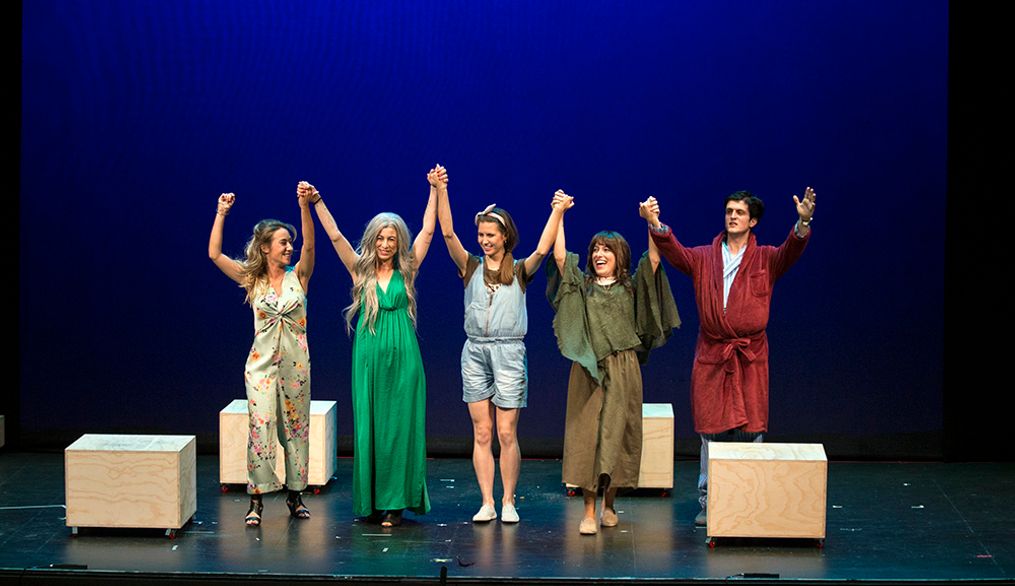 Los alumnos de Artes Escénicas brillan sobre el escenario del teatro Alcázar