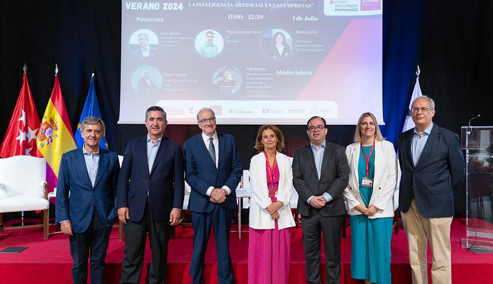 La V Escuela de Verano se adentra en la inteligencia artificial aplicada a los recursos humanos