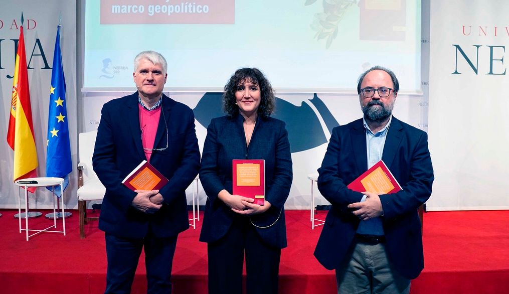 Un libro apela a la participación ciudadana en la transición energética