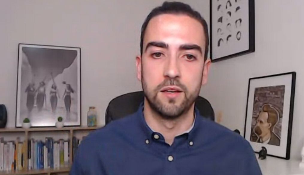 “La adaptación es comprender las nuevas reglas del juego del mundo laboral y jugarlas”