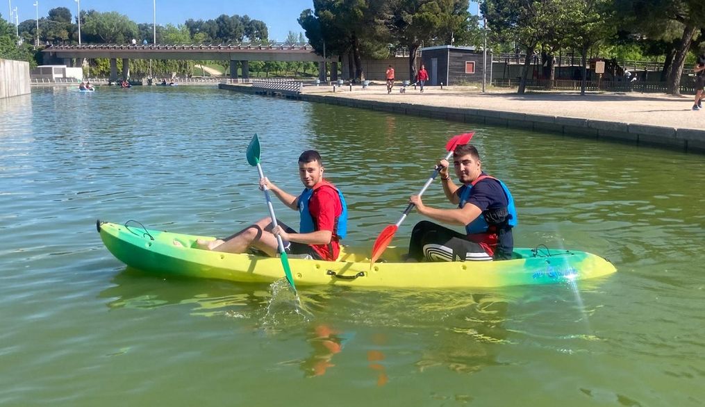 Doble sesión de piragüismo con el Club de Aventura