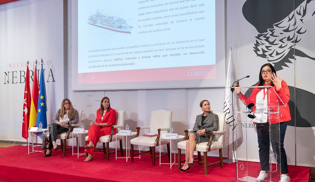 Políticas públicas de discriminación positiva, la clave para acabar con la brecha salarial de género