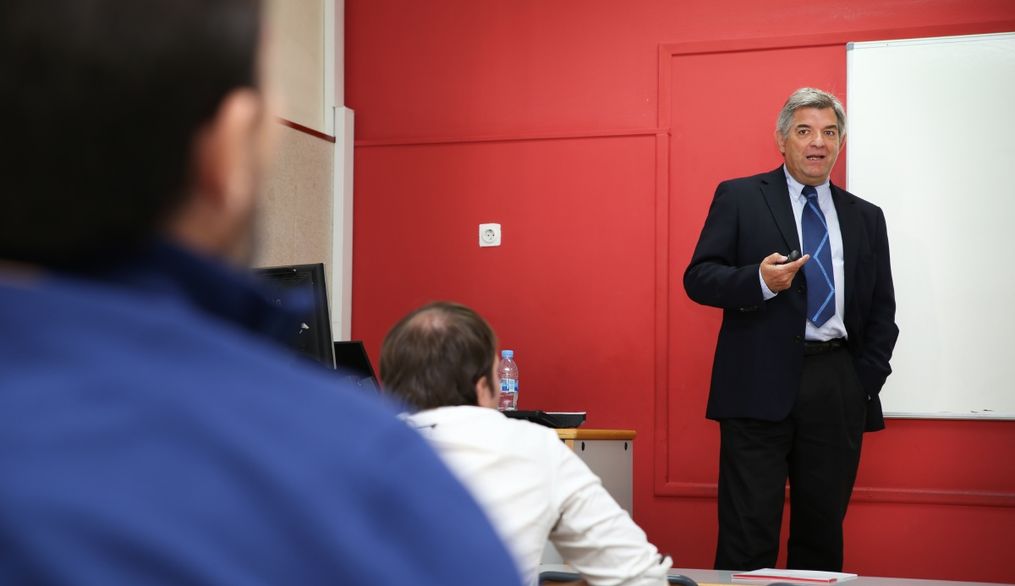 El ingeniero Sergio Rinland imparte un seminario sobre Simulación en Motorsport