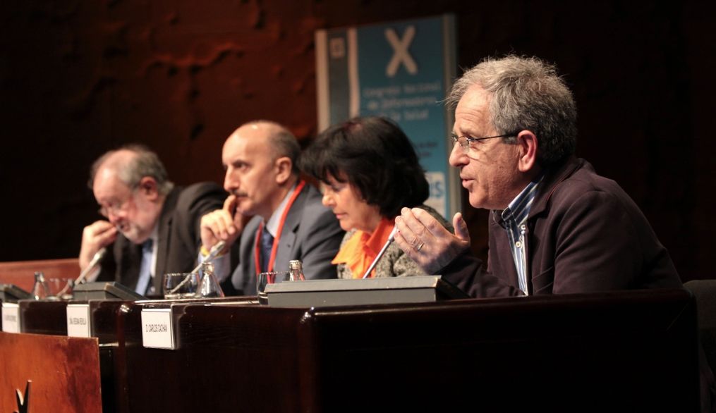 Carlos Cachán presenta el “Manual de buenas prácticas periodísticas: recomendaciones para los profesionales de información en salud”