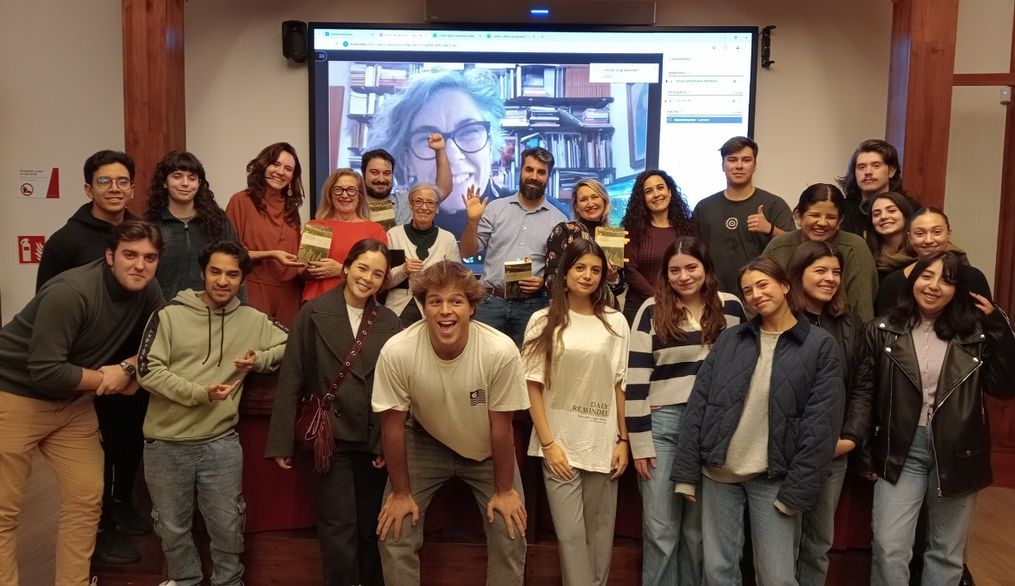 Los escritores creativos diseccionan `El gran cuaderno´ de Agota Kristof