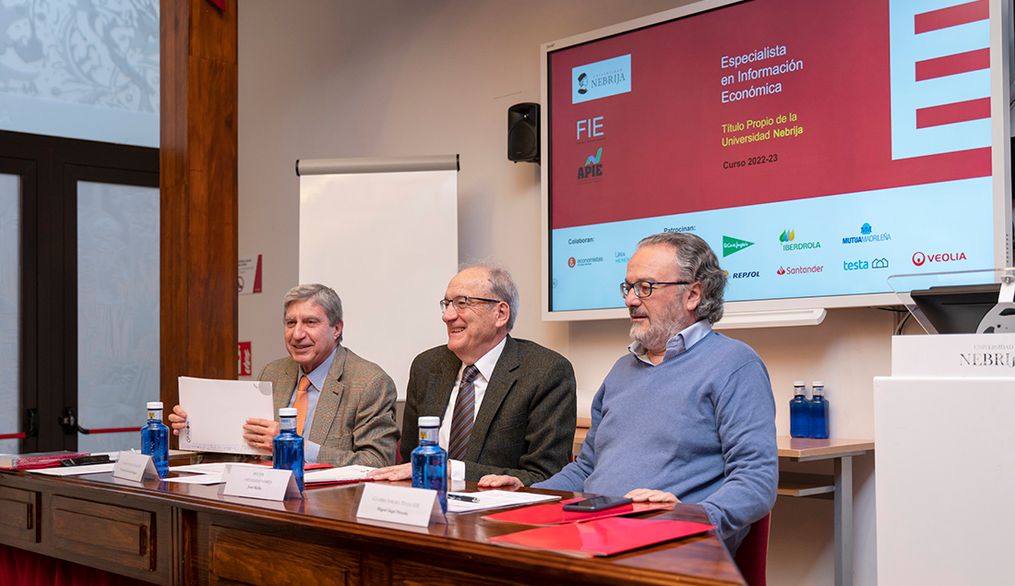 El Título de Especialista en Información Económica cumple su segundo año en Nebrija con 21 matriculados