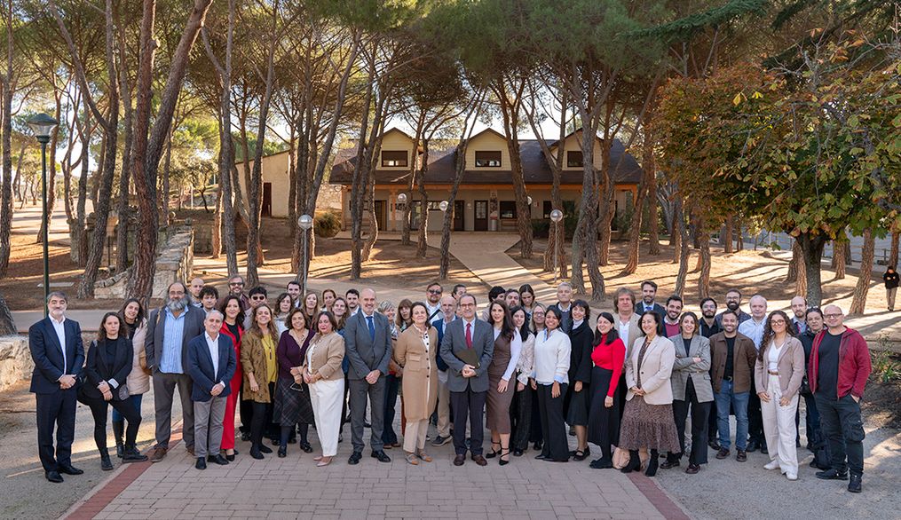 Los investigadores de Nebrija extienden sus redes de proyectos de enjundia hacia sus colegas