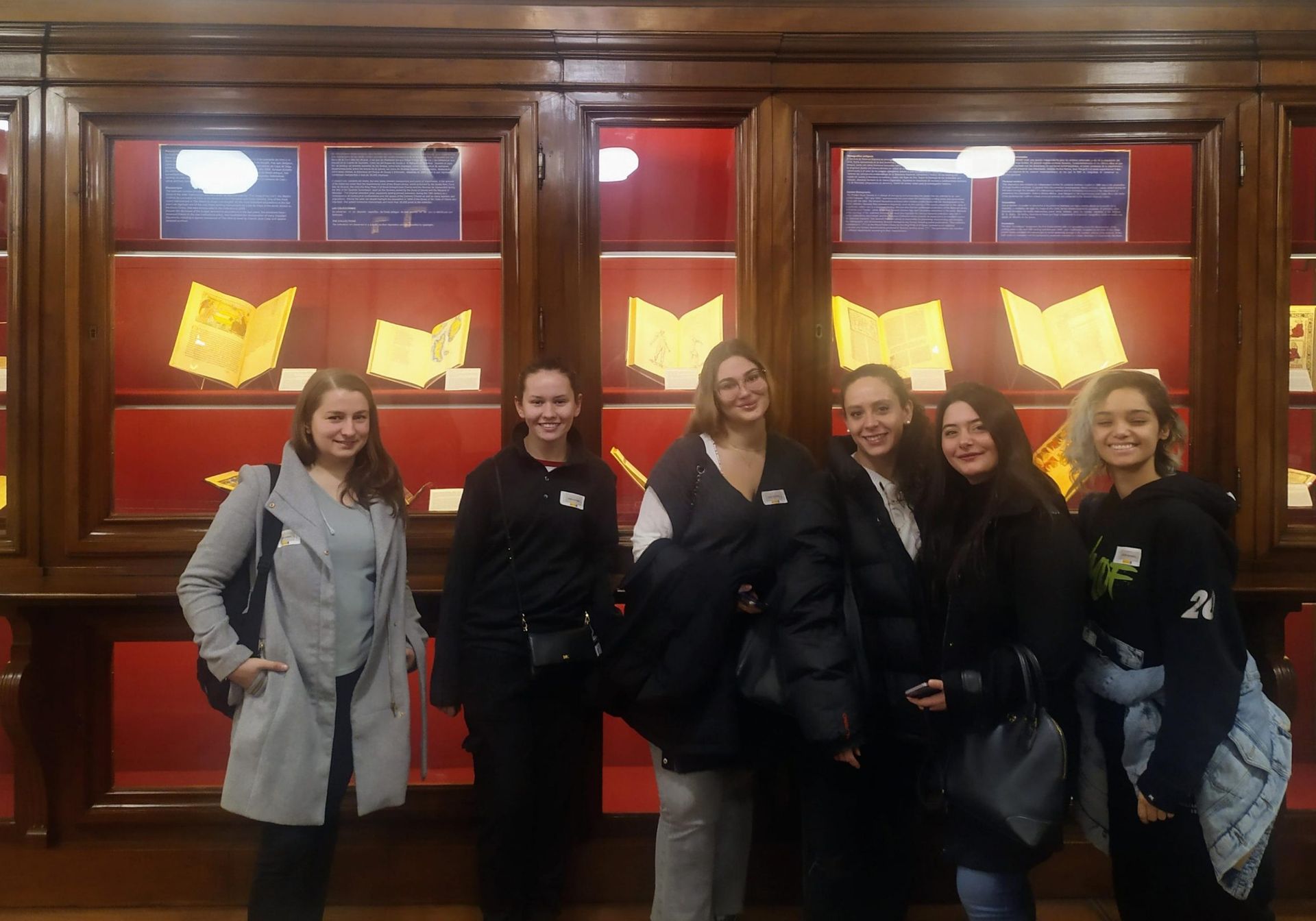 Los estudiantes de Lenguas Modernas descubren las maravillas de la Biblioteca Nacional