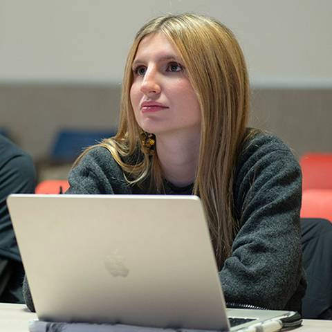 Grado Online en ADE - Universidad Nebrija