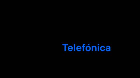 La imagen muestra el logotipo de Telefónica en color azul sobre un fondo negro.