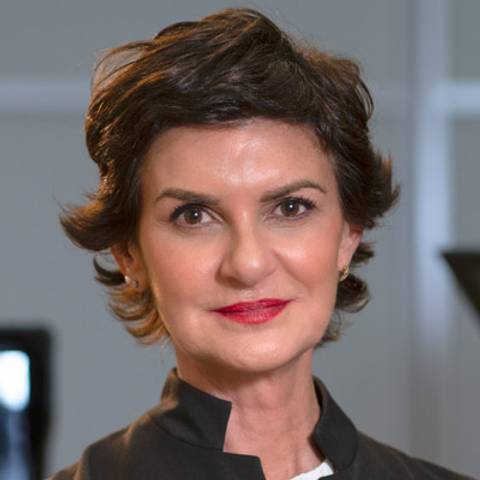 Prof.ª Dra. Marta Perlado Lamo de Espinosa