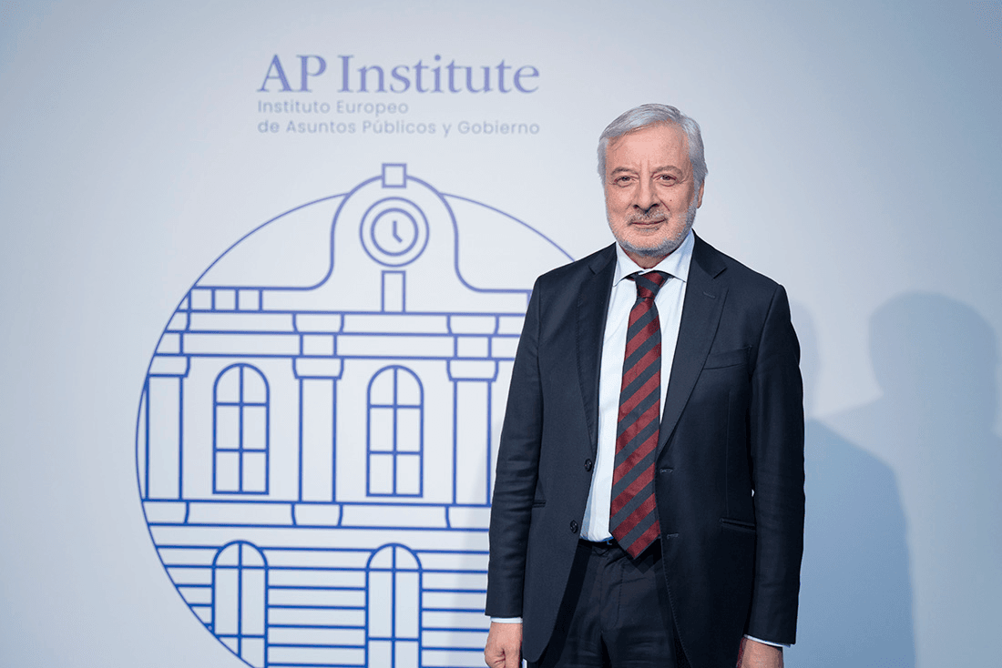 Pepe Blanco AP institute
