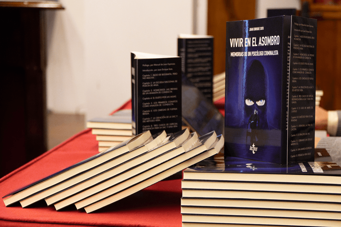 Libro `Vivir en el asombro´